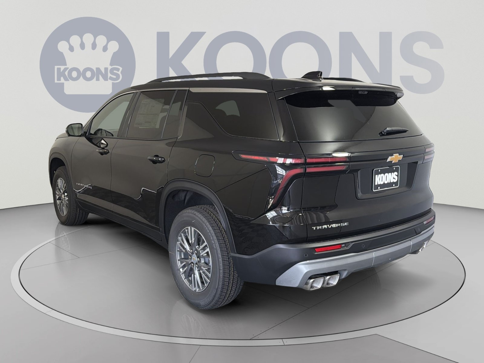 New 2026 Chevrolet Traverse LT w/ Driver Confidence Package FWD image 4