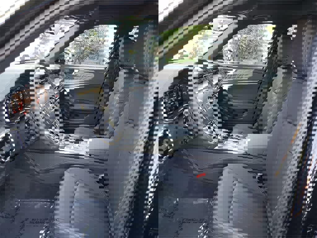 New 2025 Audi A6 Premium Plus image 19