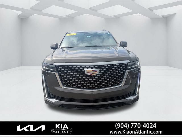 Used 2021 Cadillac Escalade Luxury RWD image 5
