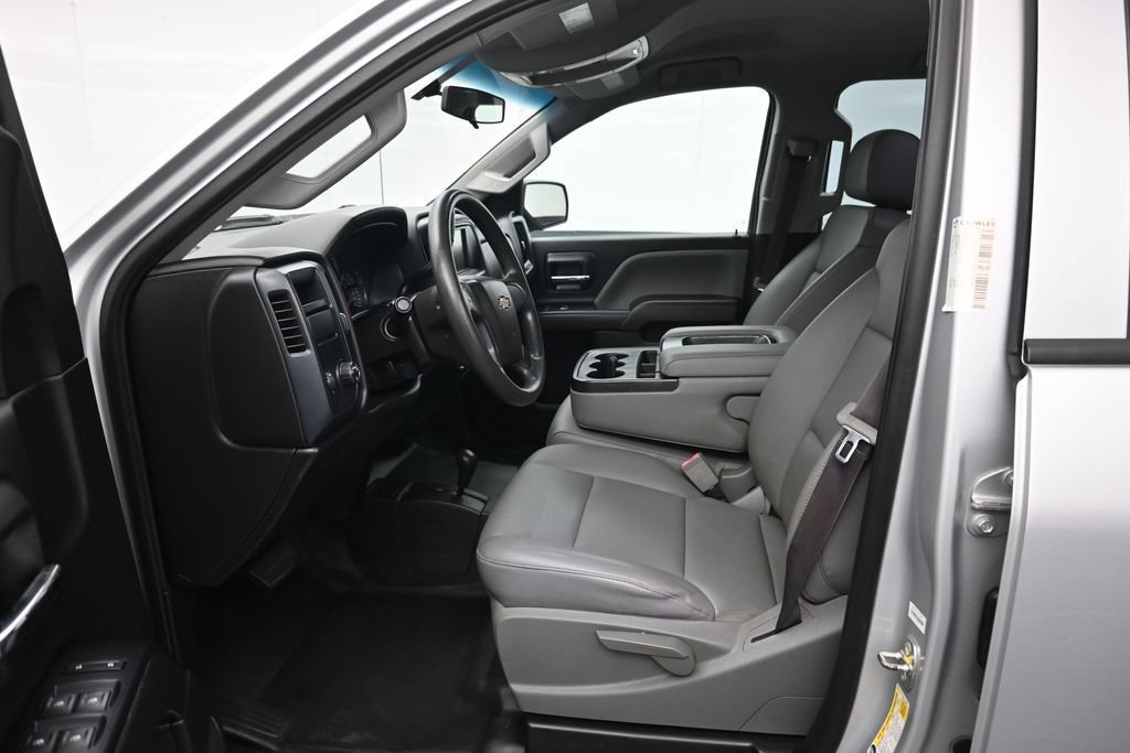 Used 2017 Chevrolet Silverado 2500 W/T AWD/4WD image 9
