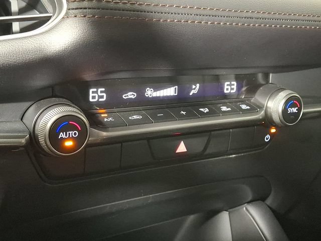 Used 2025 MAZDA MAZDA3 s FWD image 17