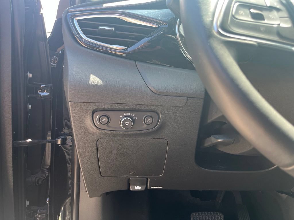 Used 2023 Buick Encore GX Select FWD image 22