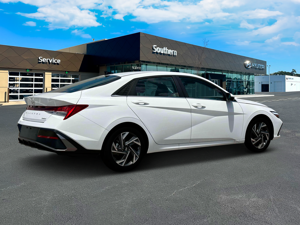 New 2025 Hyundai Elantra Limited FWD image 9