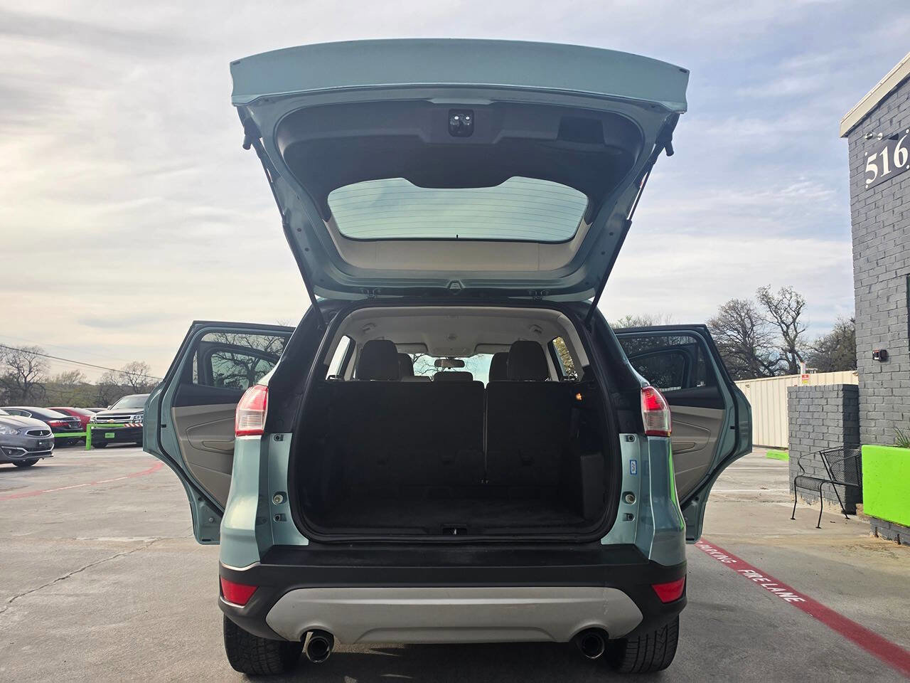 Used 2013 Ford Escape SE image 28