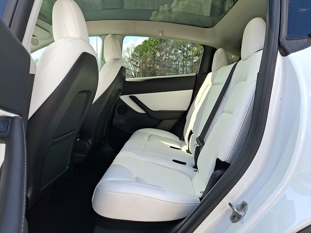 Used 2022 Tesla Model Y Performance AWD/4WD image 12