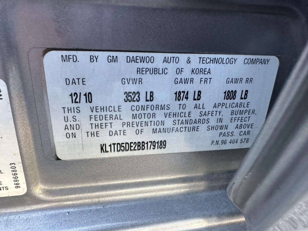 Used 2011 Chevrolet Aveo LT FWD image 30