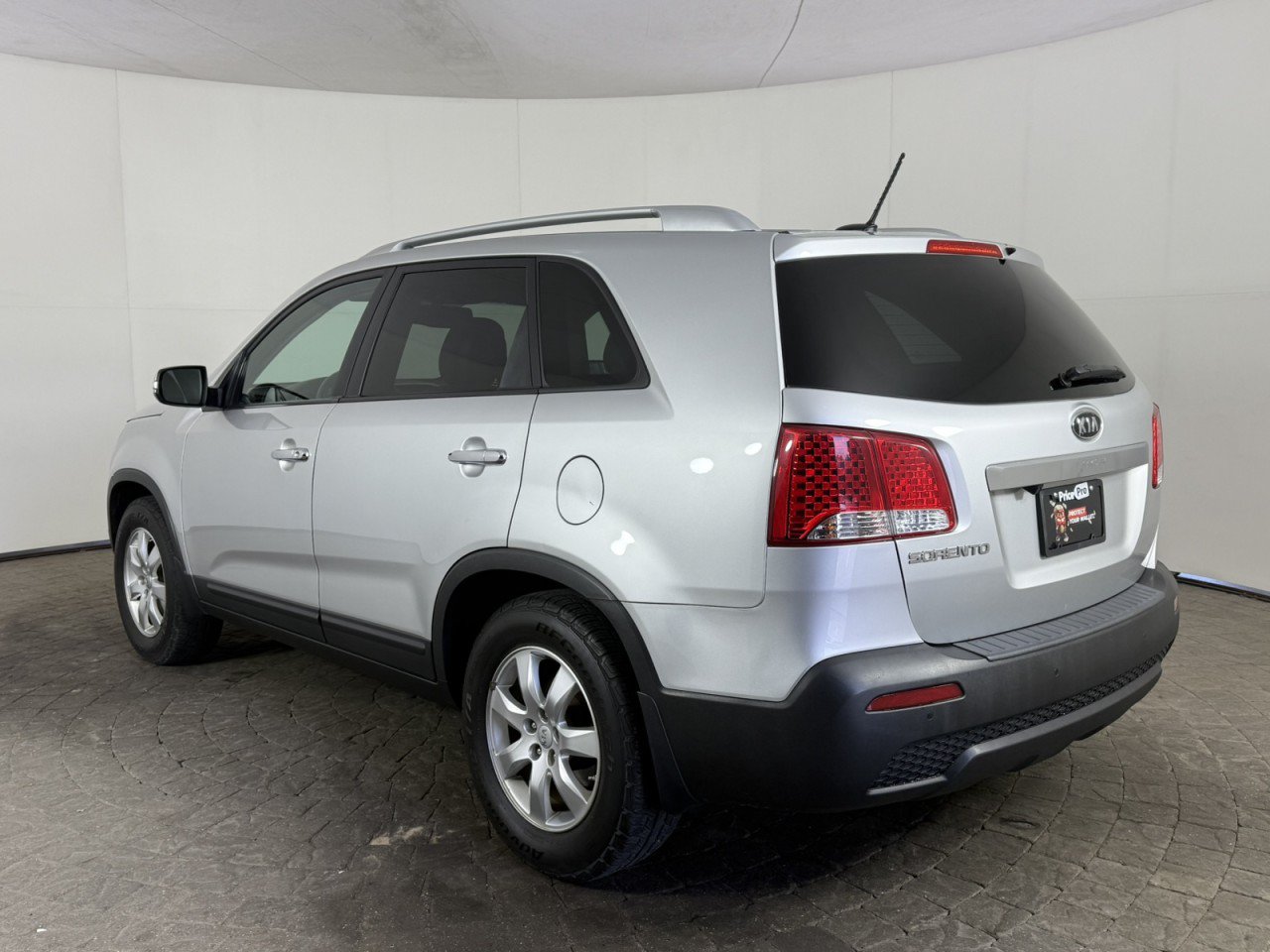 Used 2012 Kia Sorento LX w/ Convenience Pkg FWD image 5
