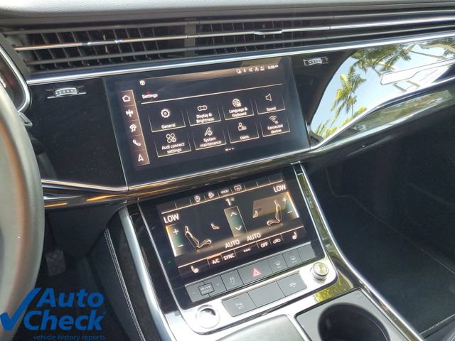 Used 2025 Audi Q7 3.0T Premium Plus AWD/4WD image 25