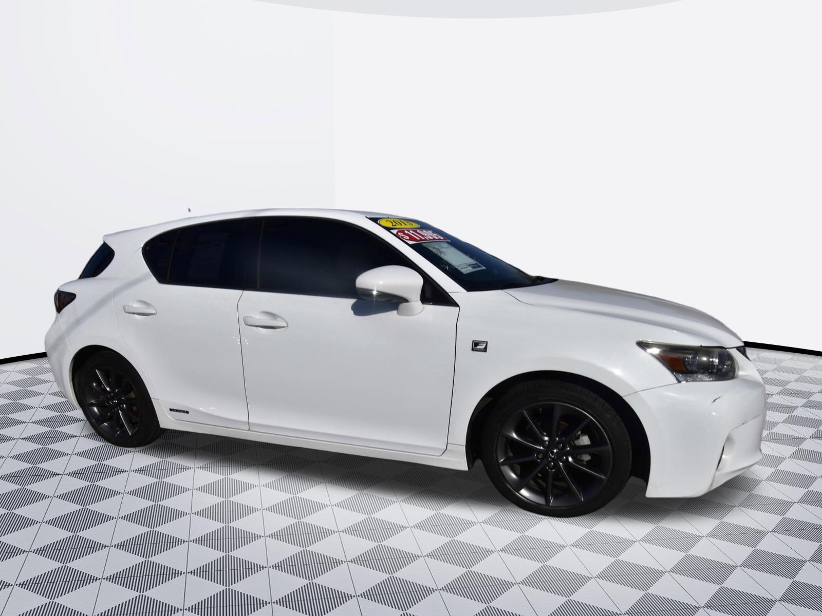 Used 2013 Lexus CT 200h w/ F Sport Pkg w/Nuluxe Trim FWD image 3