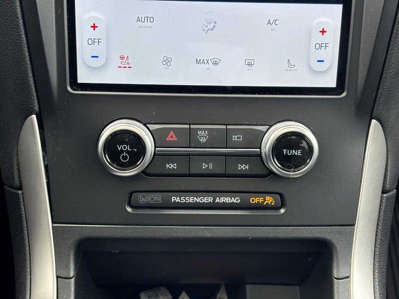 Used 2024 Ford Edge SEL w/ Convenience Package image 26