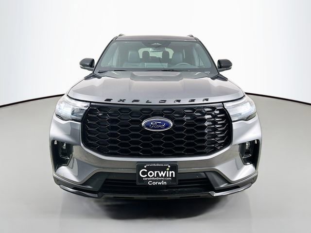 New 2026 Ford Explorer ST-Line w/ ST-Line Street Pack video 2