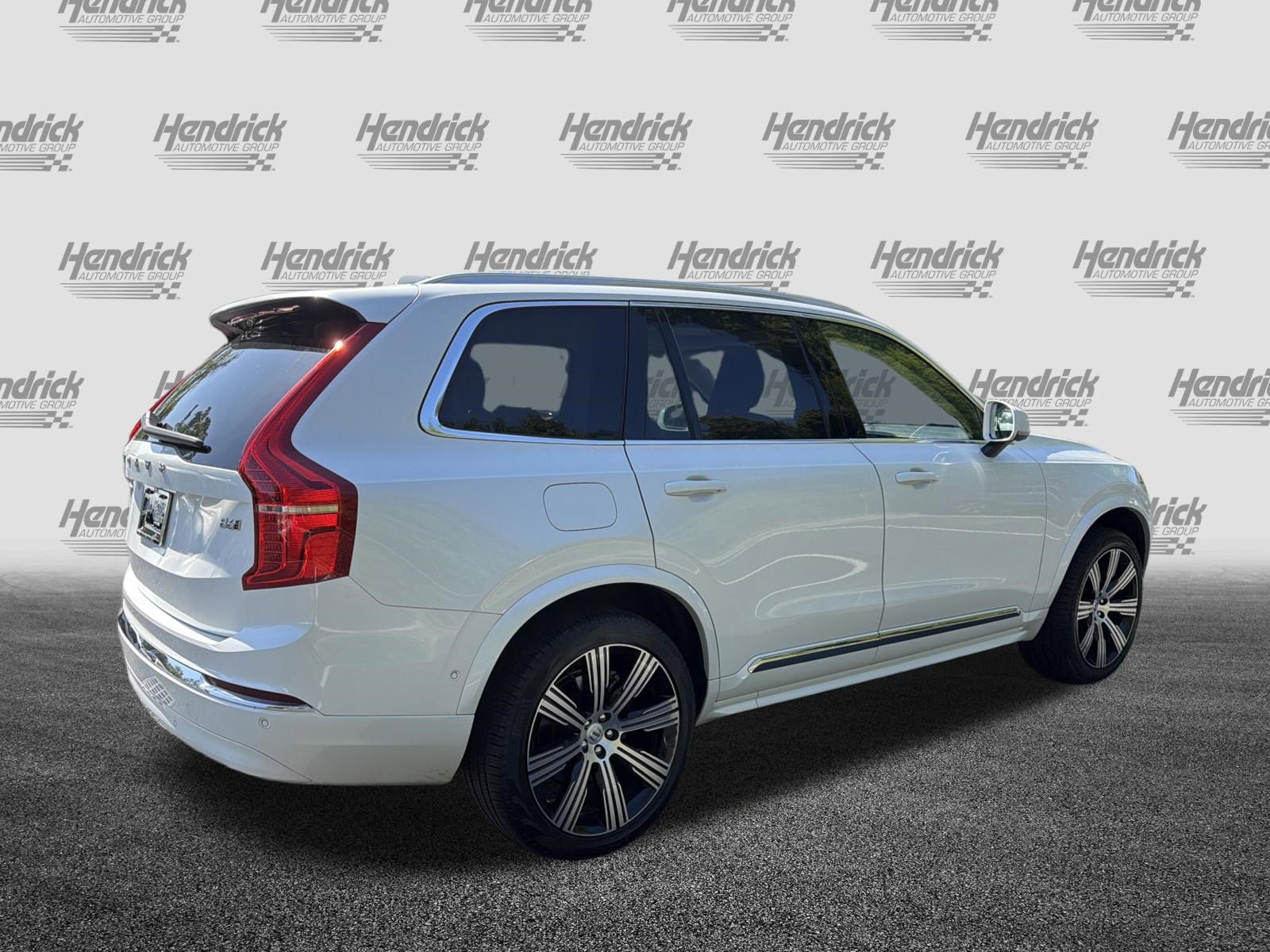 Certified 2023 Volvo XC90 B6 Ultimate image 10
