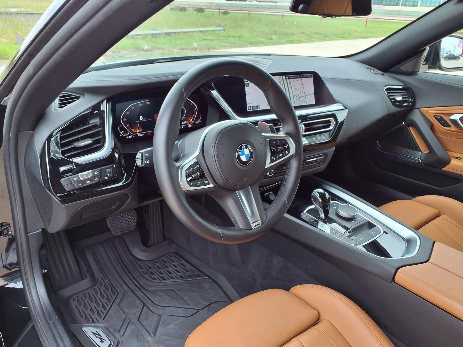 Used 2023 BMW Z4 sDrive30i w/ Convenience Package RWD image 10