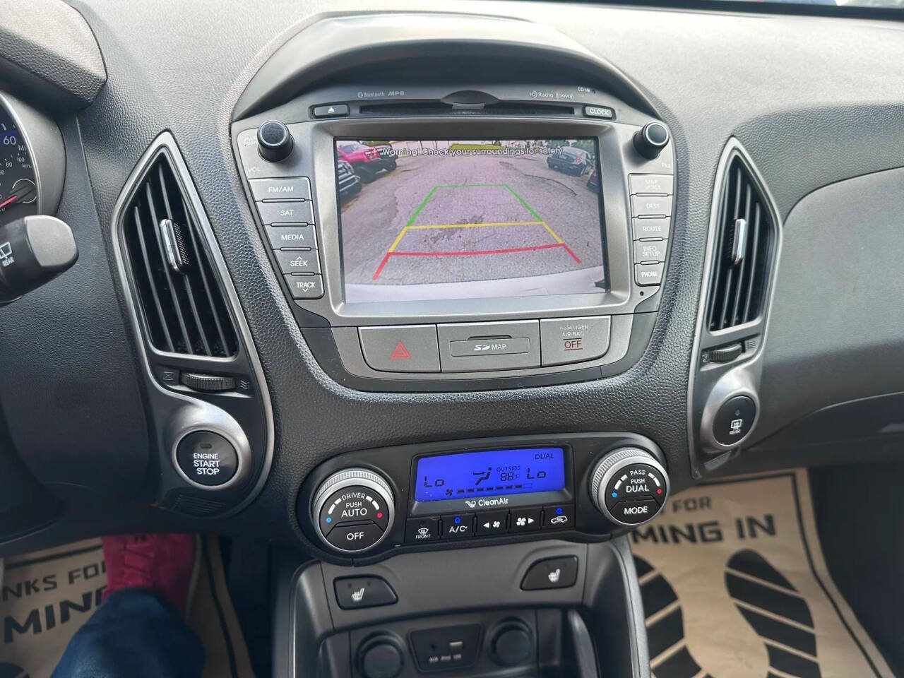 Used 2015 Hyundai Tucson Limited w/ Option Group 03 AWD/4WD image 18