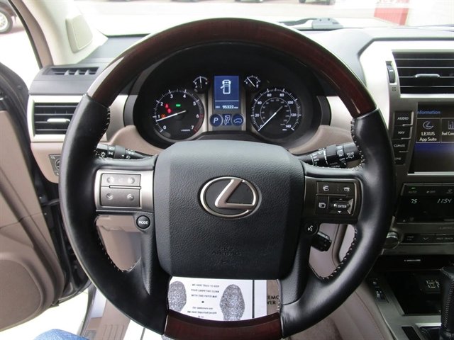 Used 2019 Lexus GX 460 Premium image 17