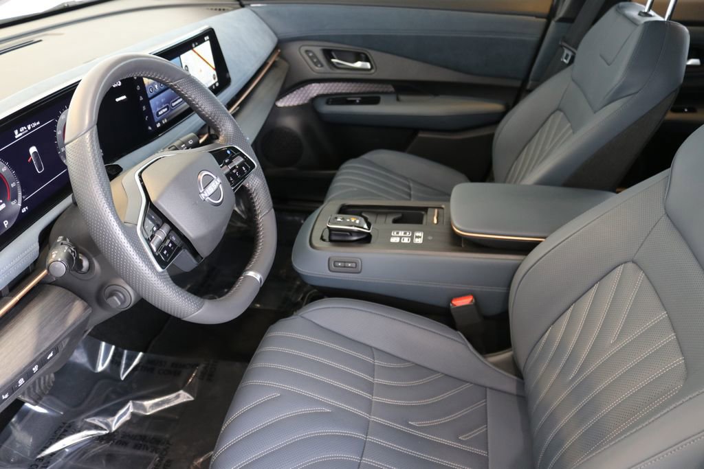 Used 2024 Nissan Ariya AWD image 19