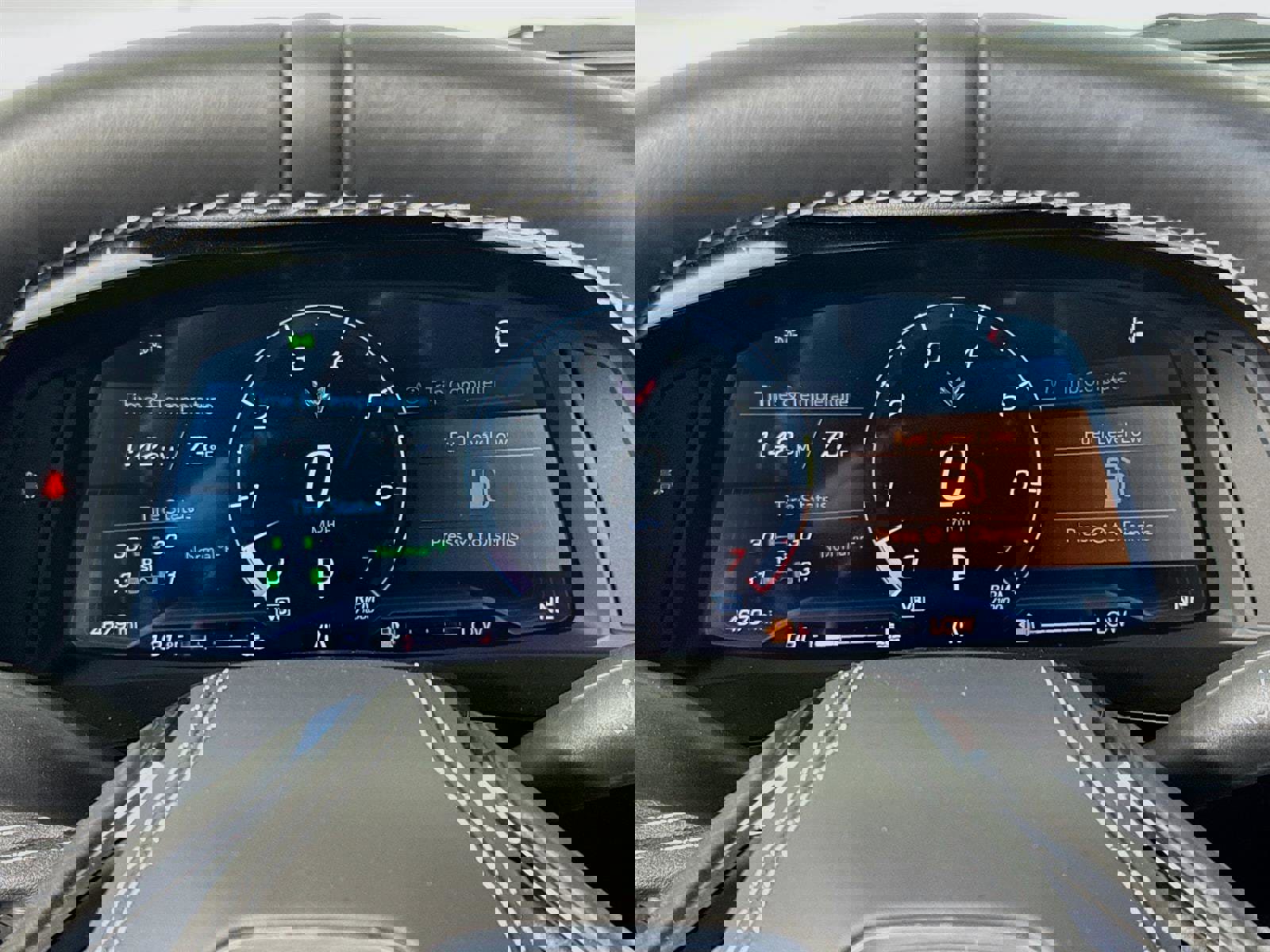 Used 2025 Chevrolet Corvette Stingray Preferred Conv w/ Stealth Interior Trim Package image 14