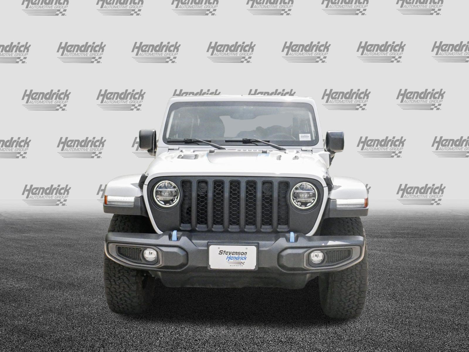 Used 2022 Jeep Wrangler Unlimited Rubicon 4xe w/ Cold Weather Group AWD/4WD image 3