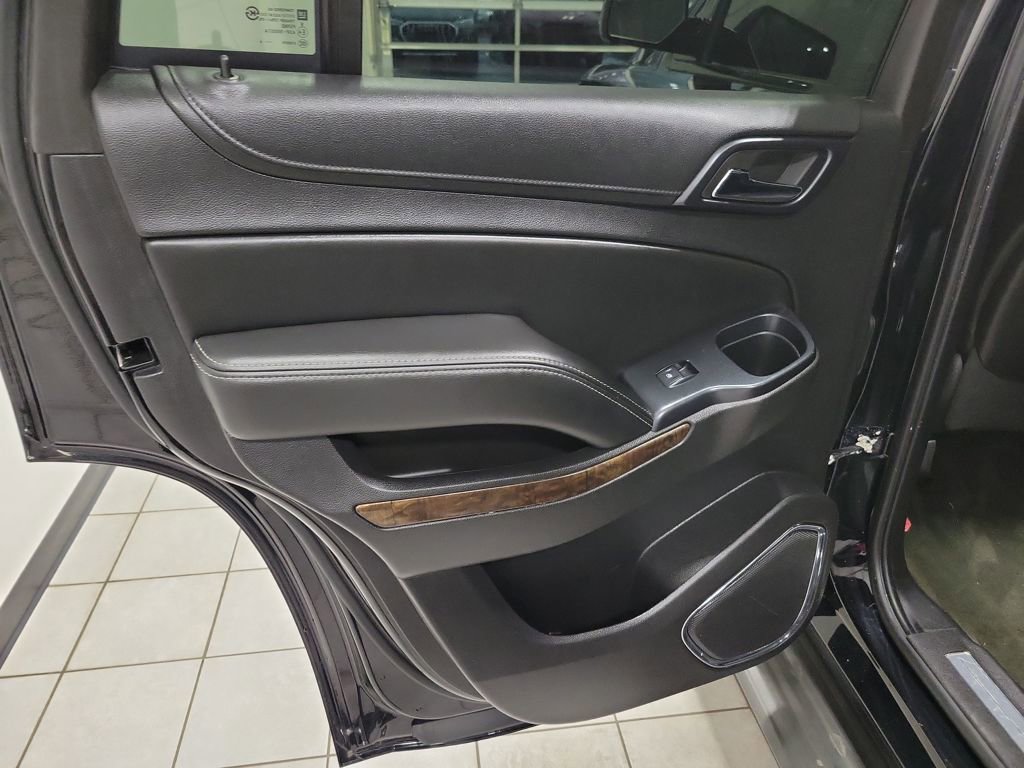 Used 2015 Chevrolet Tahoe LT image 32