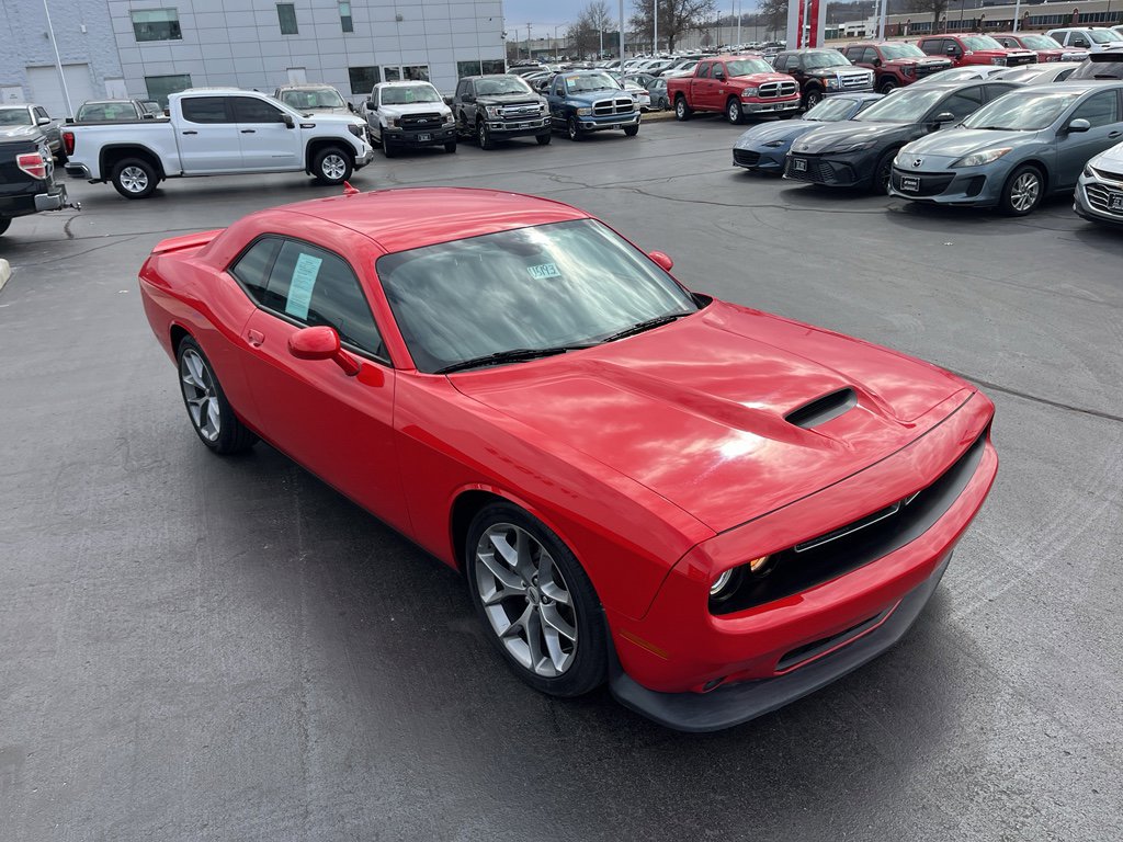 Used 2022 Dodge Challenger GT RWD image 5
