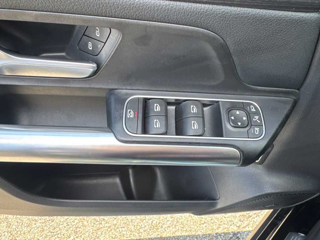 Used 2026 Mercedes-Benz GLA 250 4MATIC image 11