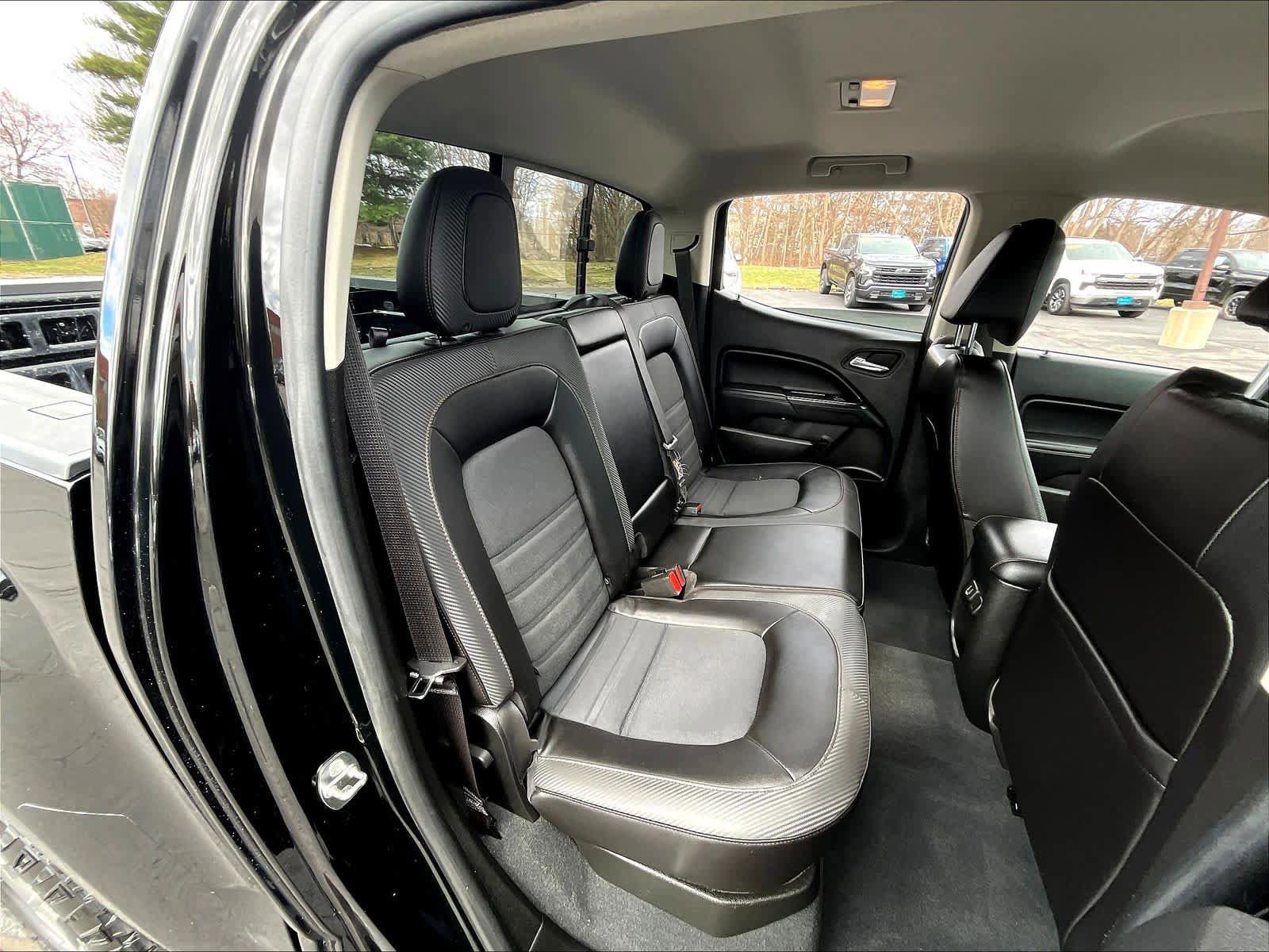Used 2022 GMC Canyon AT4 w/ Trailering Package AWD/4WD image 15
