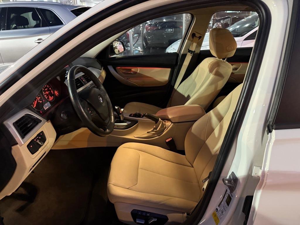 Used 2018 BMW 320i 320i Sedan South Africa image 10