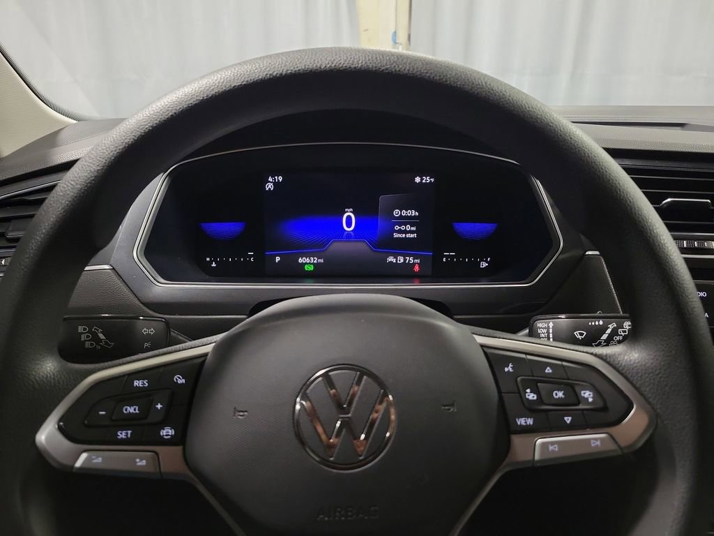 Used 2023 Volkswagen Tiguan S image 14