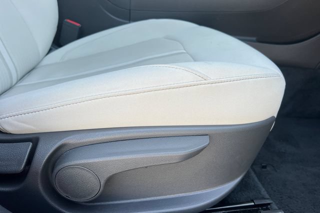 Used 2025 Hyundai Sonata SEL FWD image 21