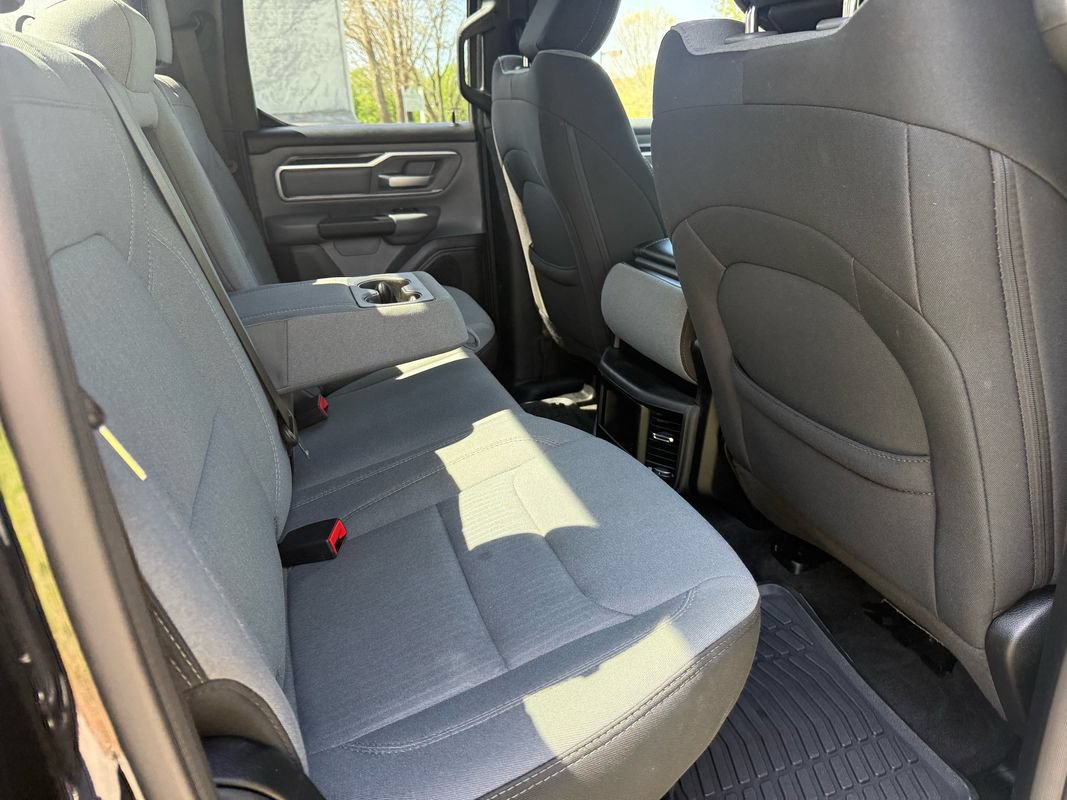 Used 2021 RAM 1500 Big Horn AWD/4WD image 34