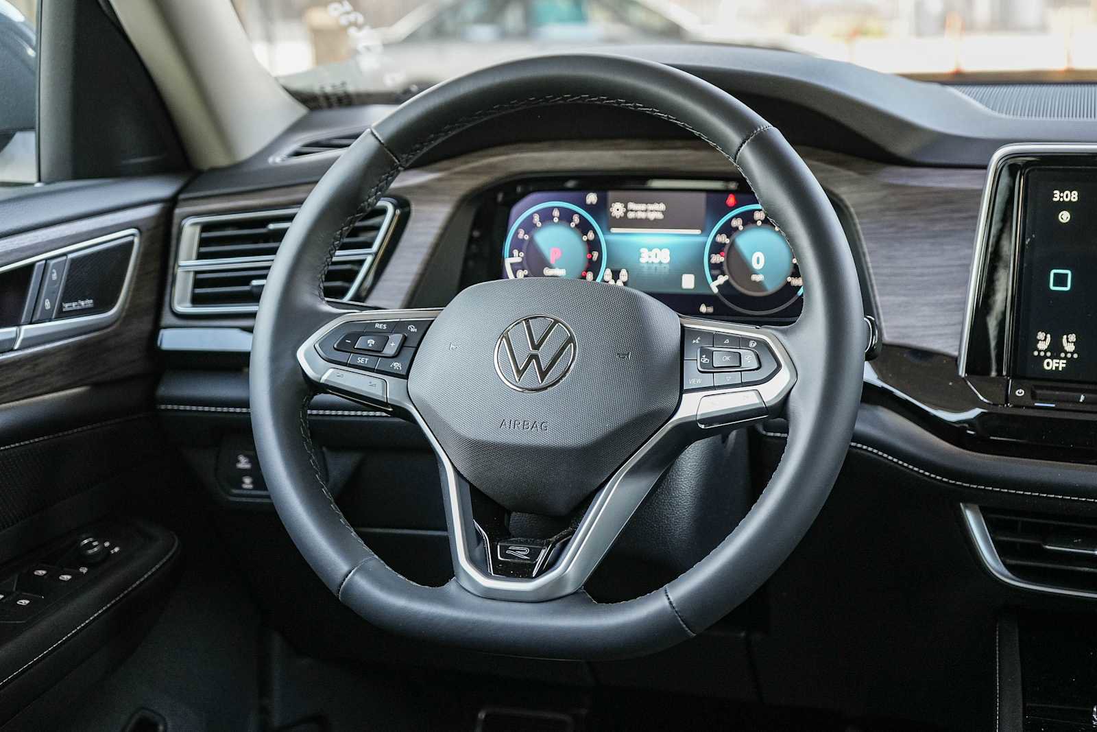 New 2026 Volkswagen Atlas SEL Premium R-Line image 17