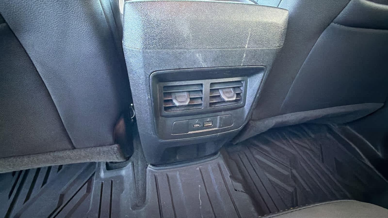 Certified 2024 Chevrolet Colorado ZR2 w/ ZR2 Bison Edition image 25