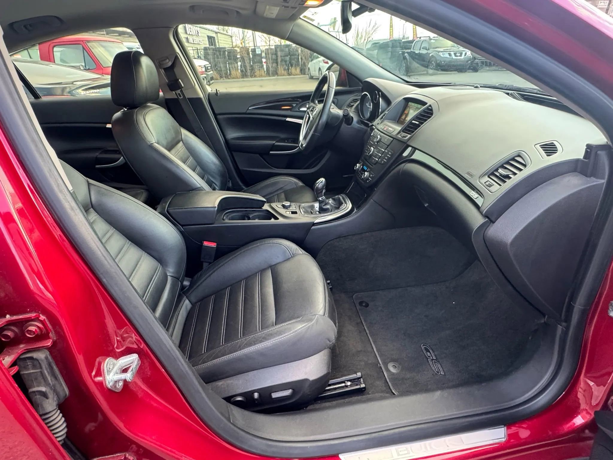 Used 2012 Buick Regal GS image 21