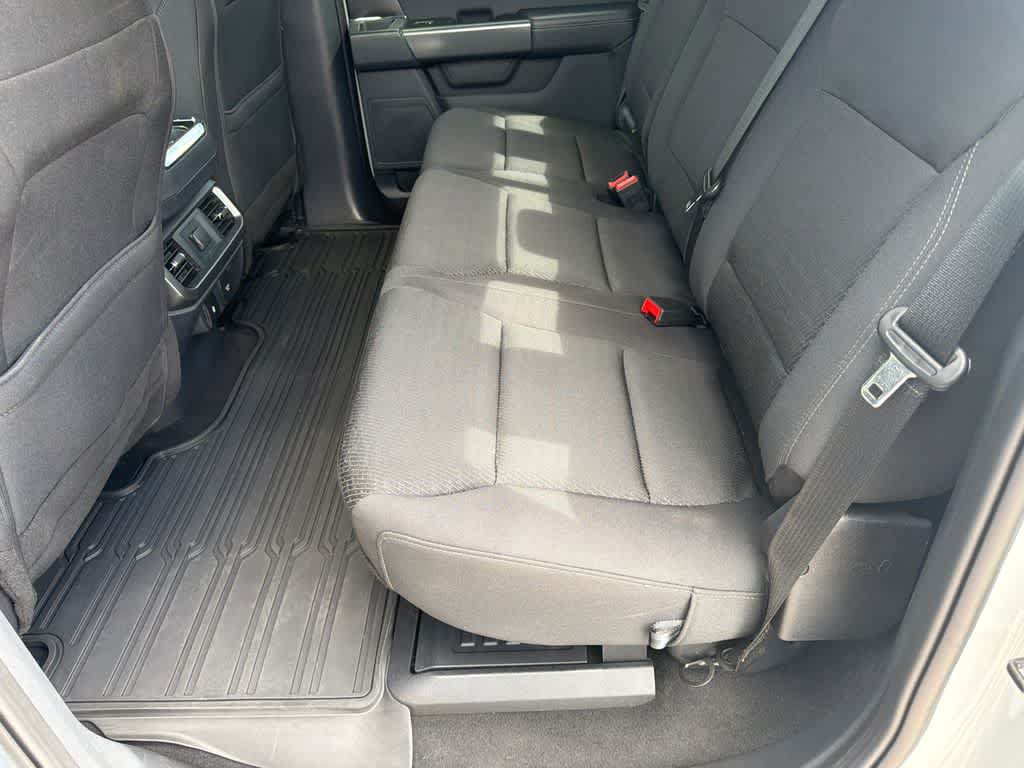 Used 2021 Toyota Corolla SE FWD image 16