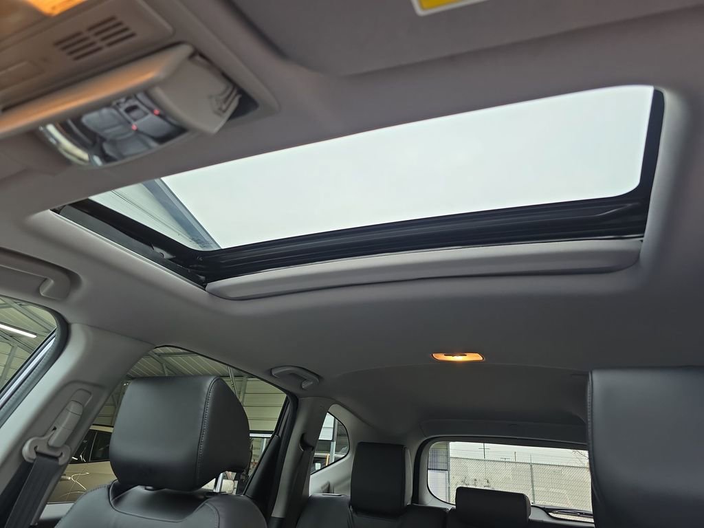 Used 2019 Honda CR-V EX-L image 41