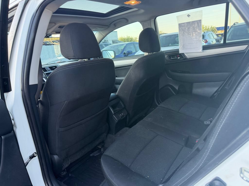 Used 2019 Subaru Outback 2.5i Premium AWD/4WD image 6