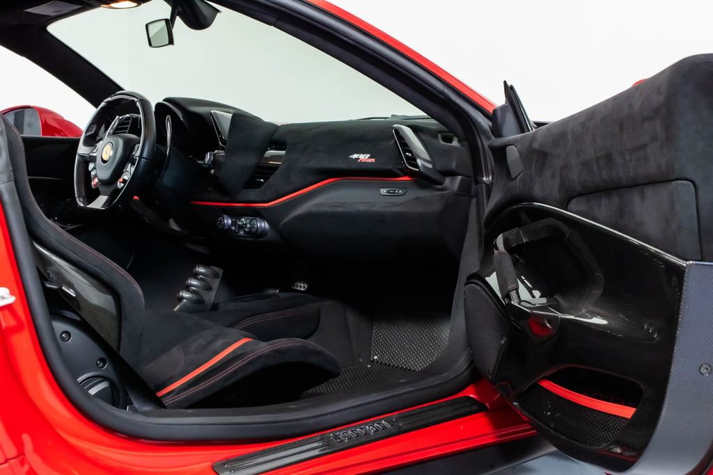 Used 2019 Ferrari 488 Pista Coupe image 46