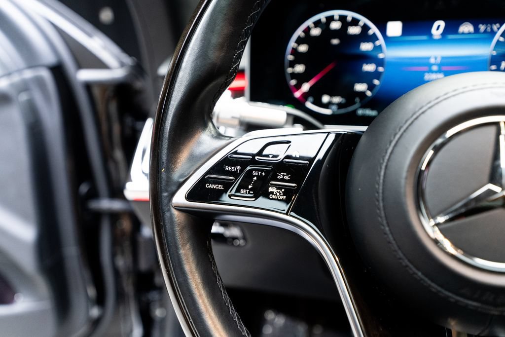 Used 2021 Mercedes-Benz Maybach S 580 4MATIC image 34
