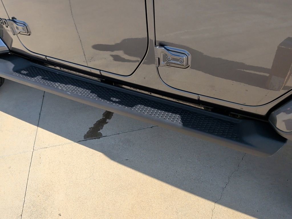 New 2025 Jeep Wrangler Sahara image 49