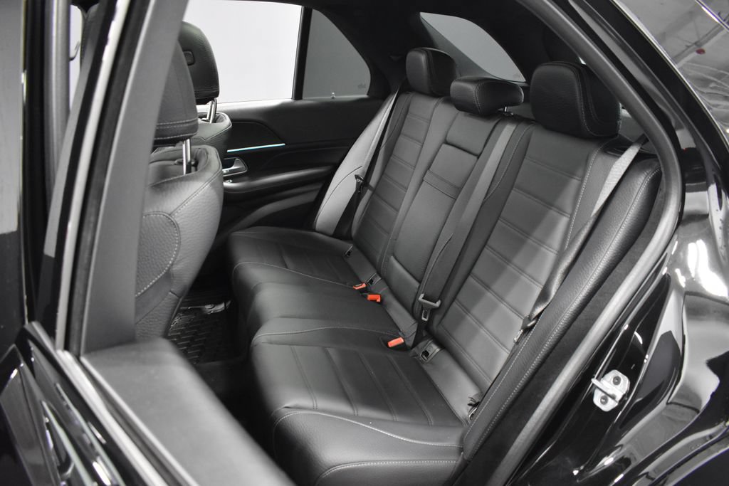 Used 2025 Mercedes-Benz GLE 450e 4MATIC image 33