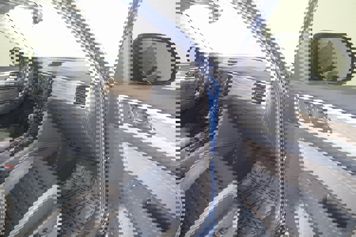 Used 2021 Volkswagen Atlas SEL Premium image 45