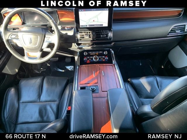 Used 2021 Lincoln Navigator Reserve w/ Luxury Package image 23