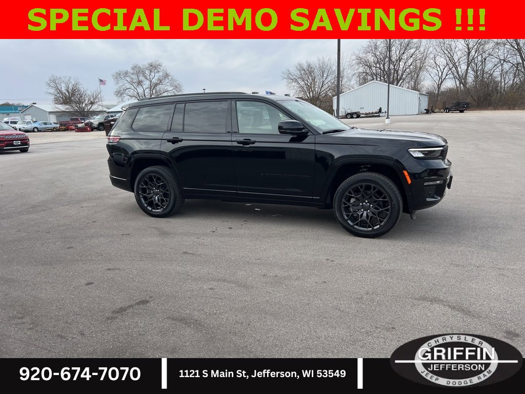 New 2025 Jeep Grand Cherokee L Summit w/ Obsidian Package image 8