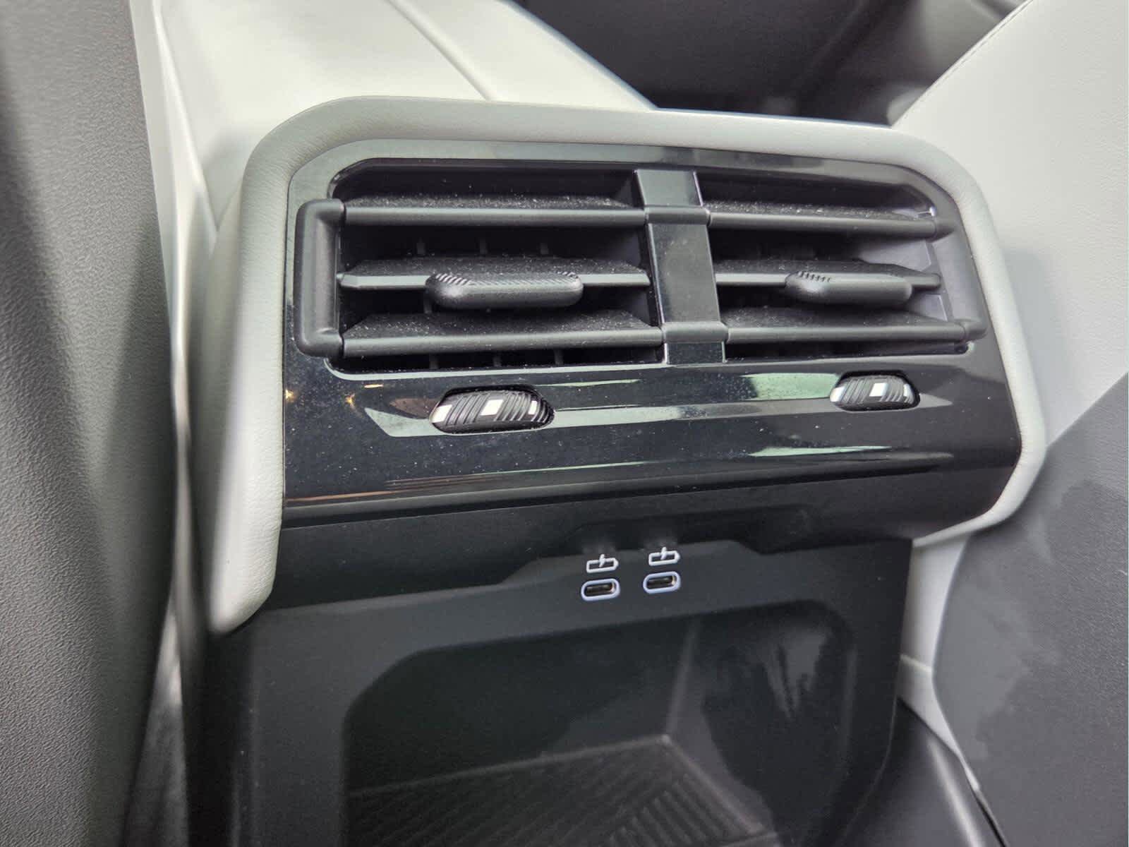 Certified 2024 BMW 530i w/ M Sport Package RWD image 12