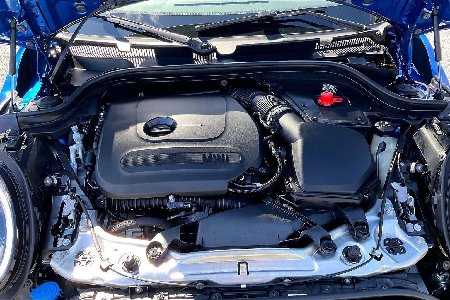 Used 2025 MINI Cooper S FWD image 30