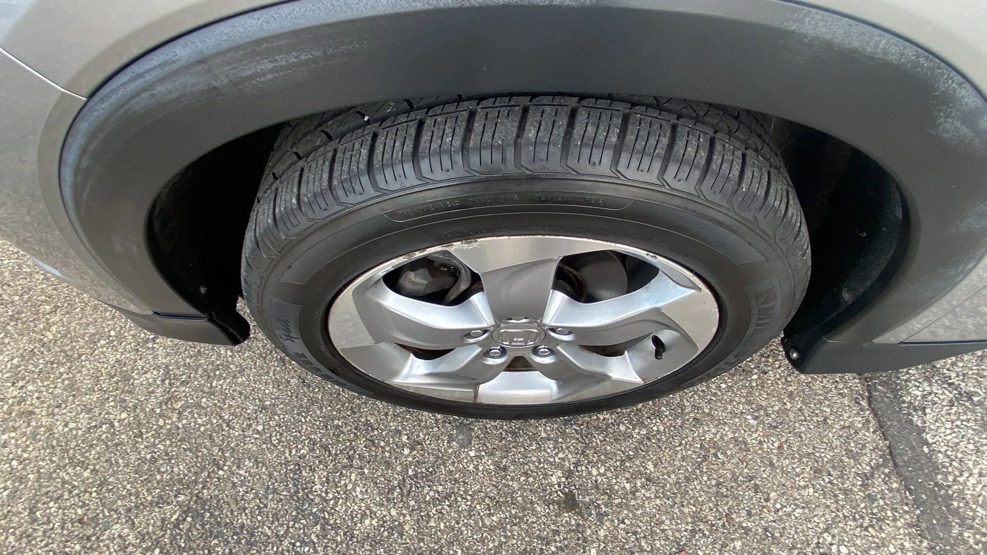 Used 2017 Honda HR-V LX image 21