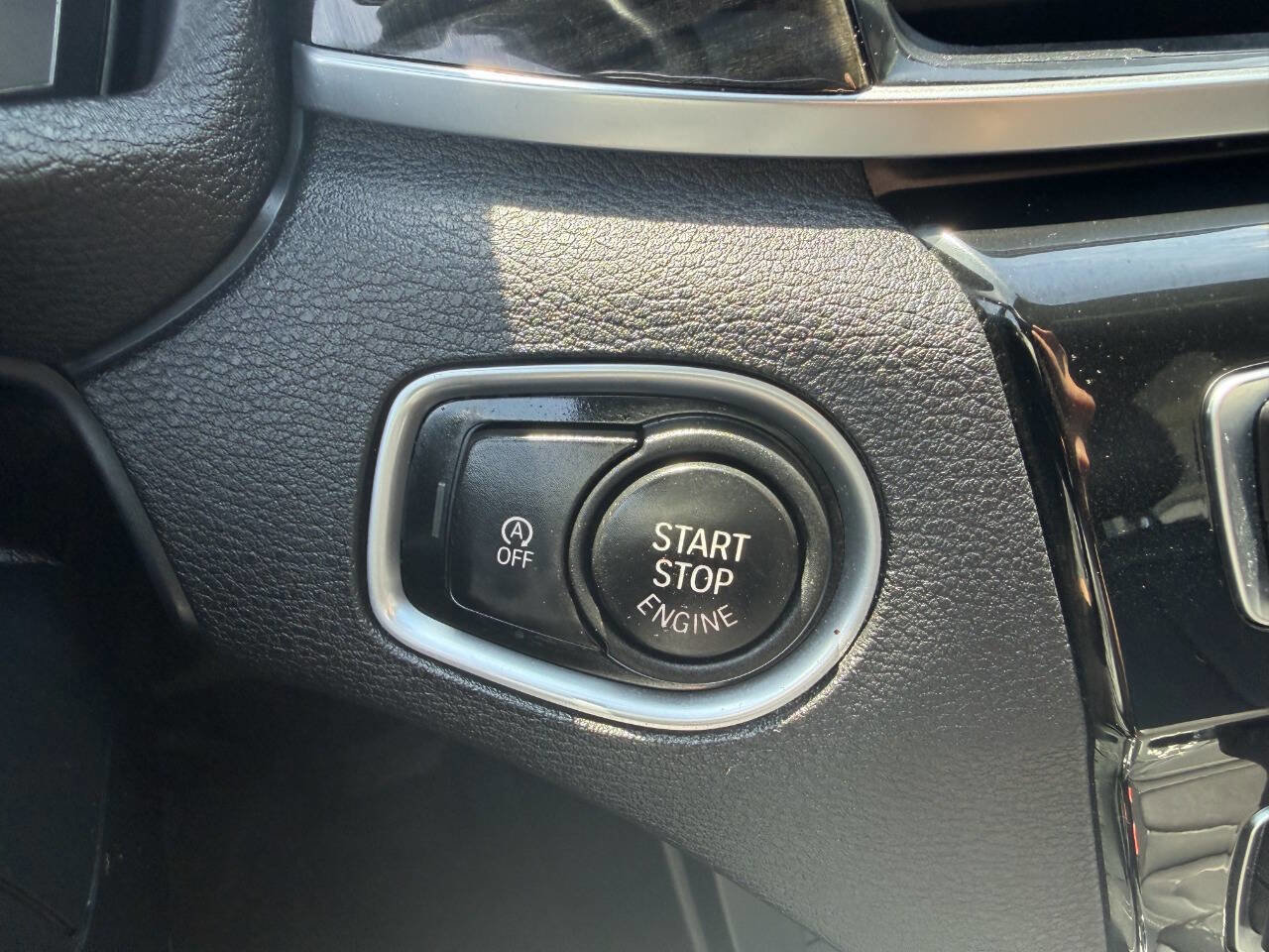 Used 2017 BMW X1 xDrive28i AWD/4WD image 33