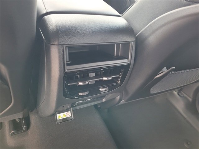 New 2025 Jeep Grand Cherokee Limited image 6