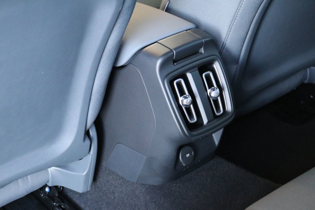 Used 2024 Polestar Polestar 2 image 22