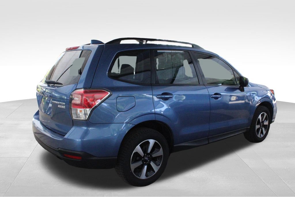 Used 2017 Subaru Forester 2.5i w/ Alloy Wheel Package AWD/4WD image 15